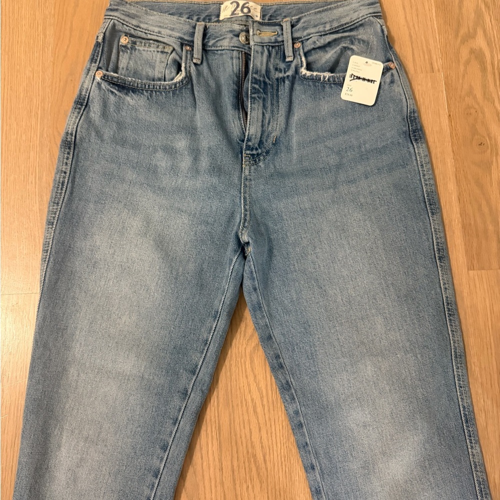 We The Free Slim Blue Jeans Classic Style